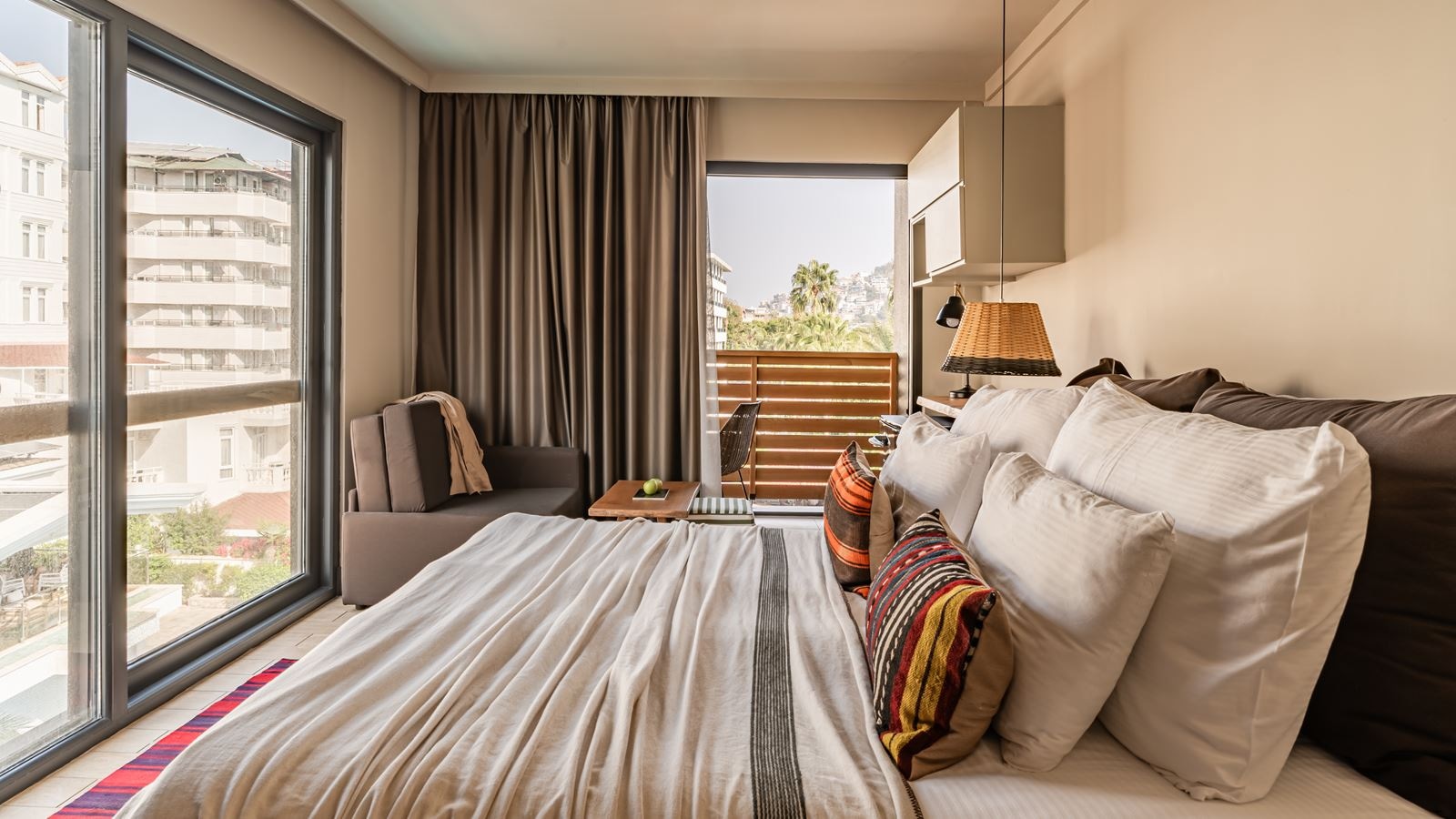 rooms-studio-side-sea-view