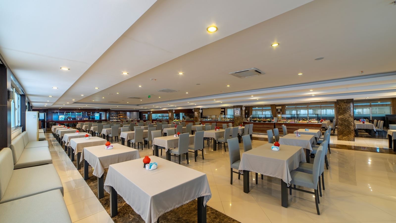 restaurants-ba-main-restaurant