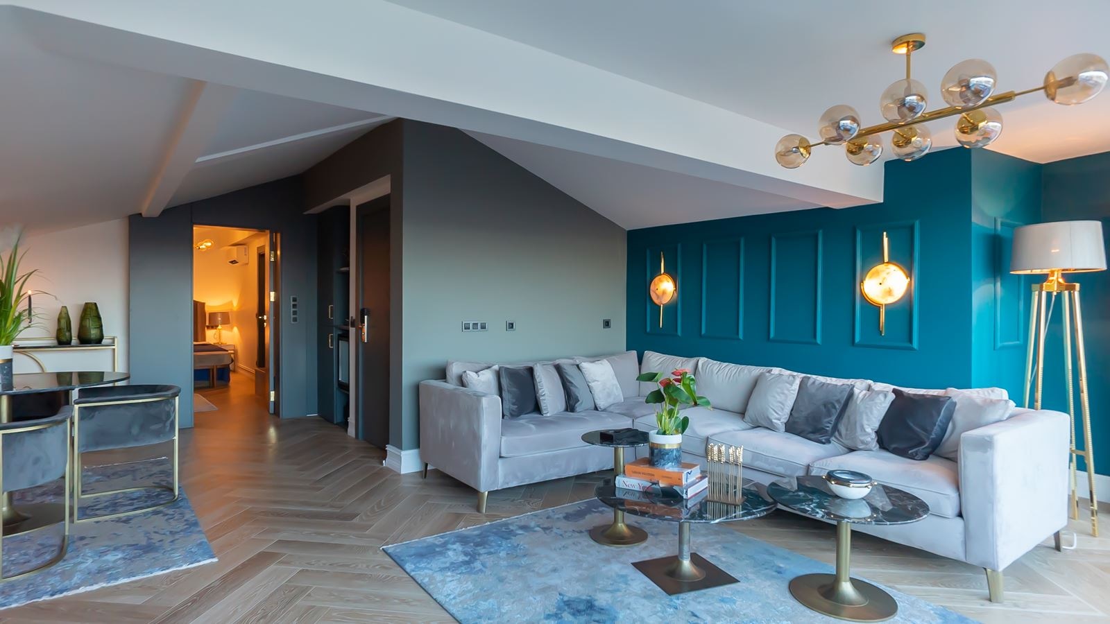 rooms-king-suite-bosphorus-view-with-terrace