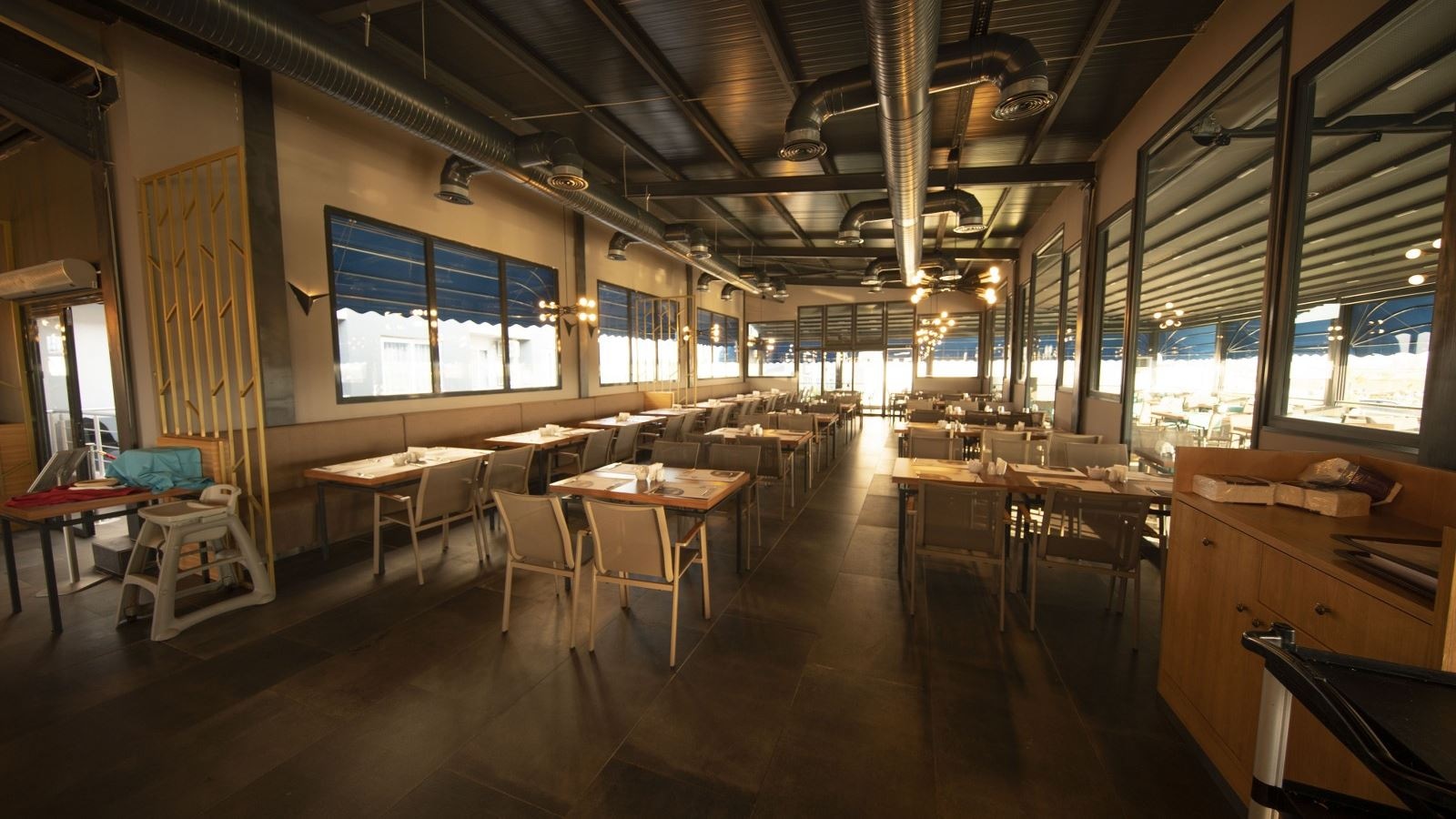 restaurants-main-restaurant