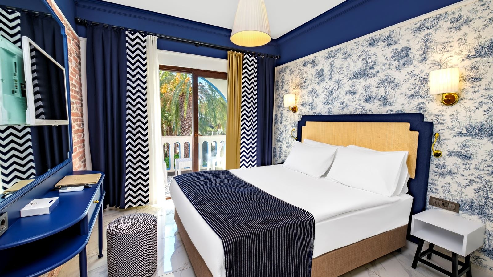 rooms-villa-family-room