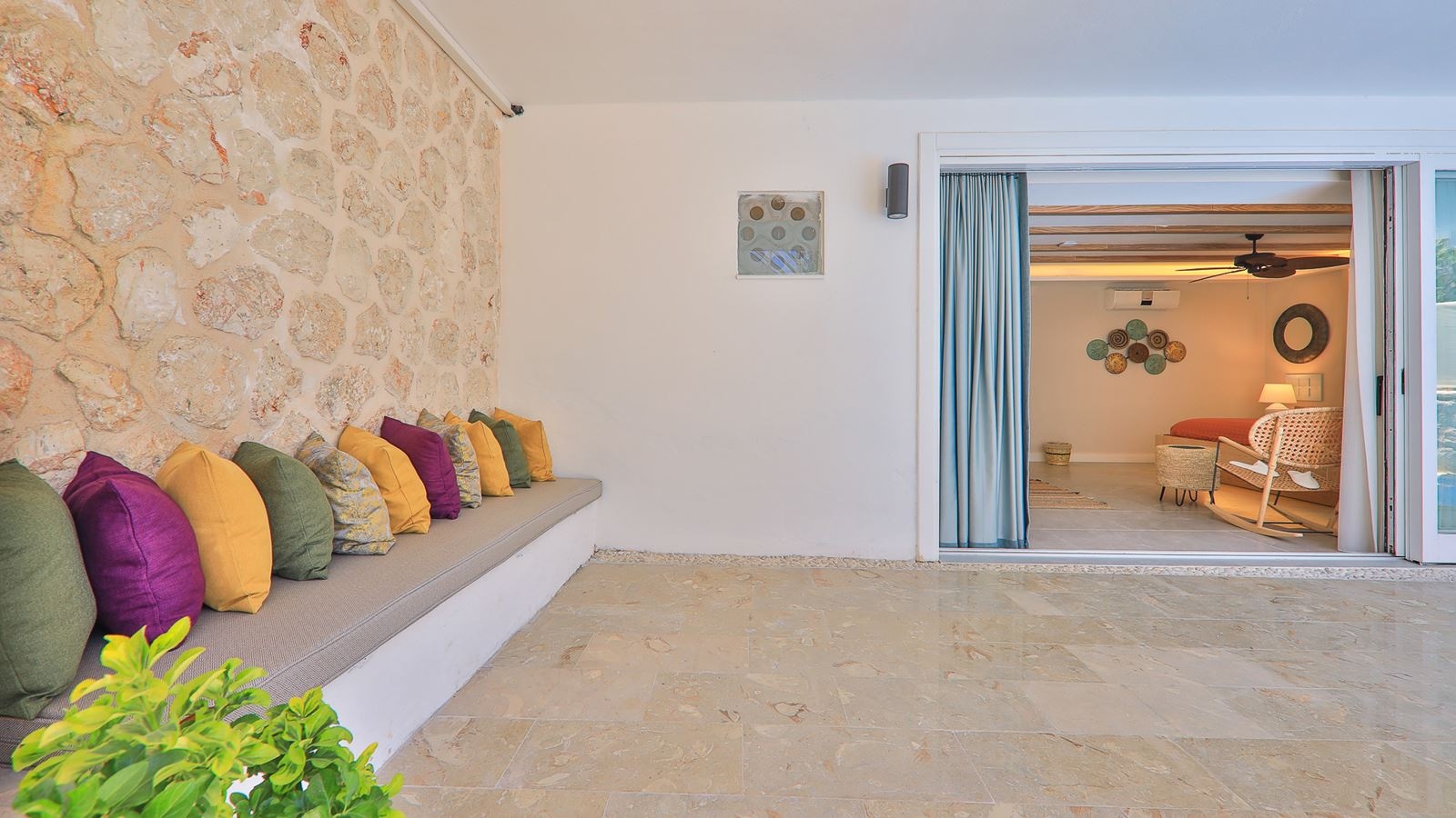 rooms-garden-pool-suite