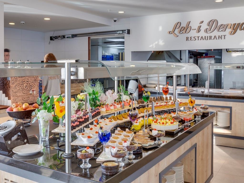 restaurants-restaurant