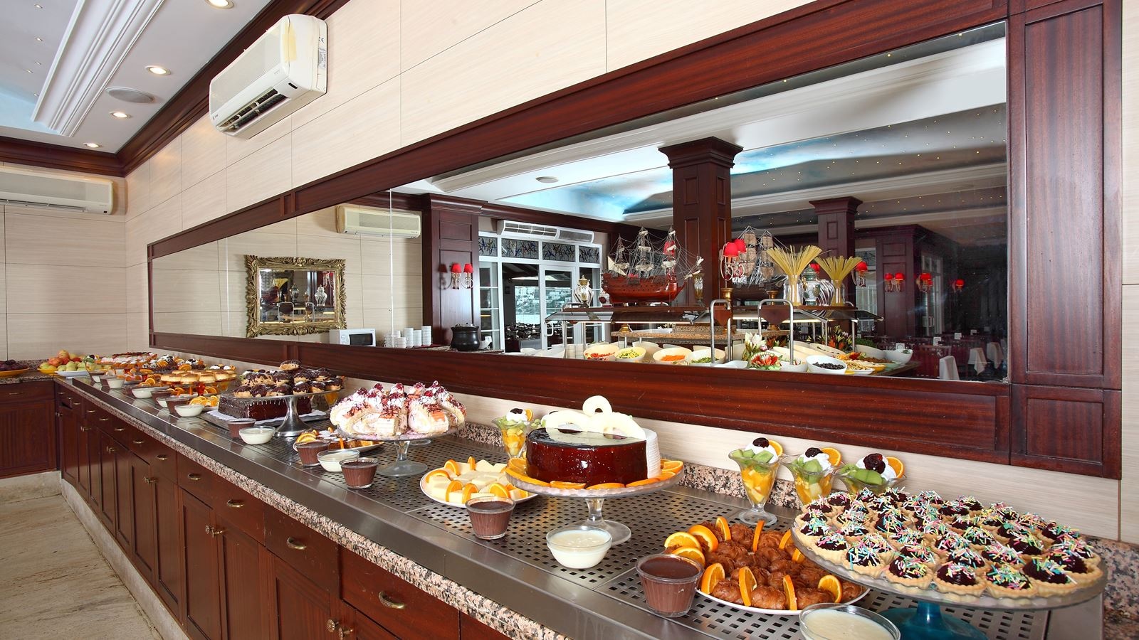 restaurants-main-restaurant