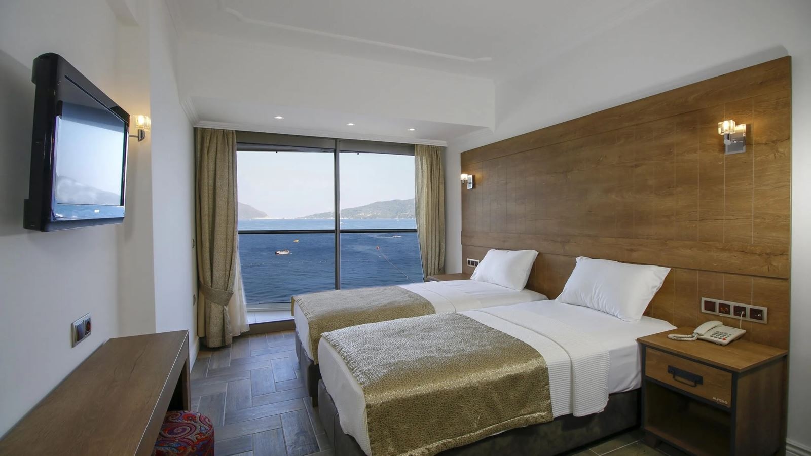rooms-standard-room-sea-view