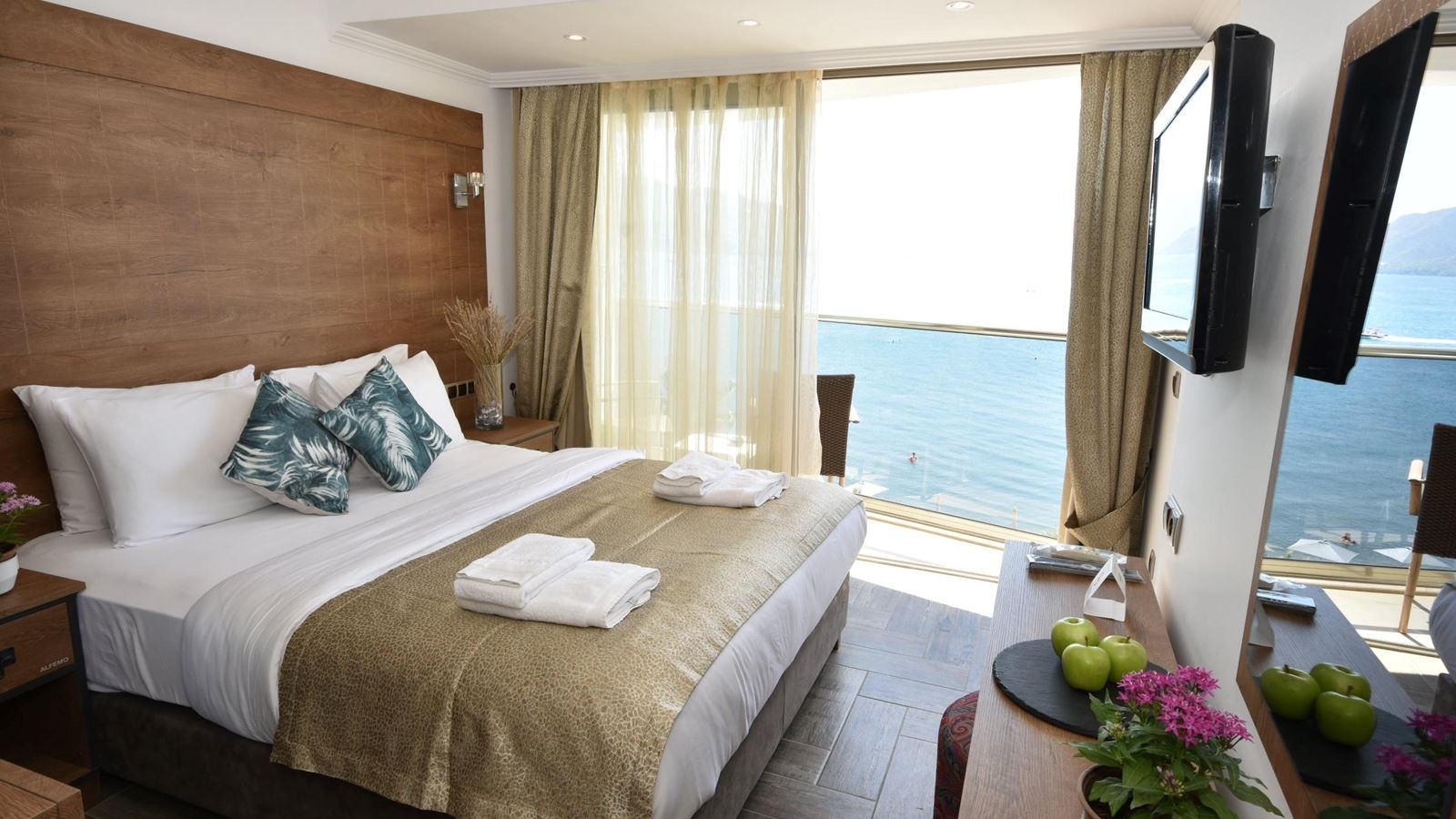 rooms-standard-room-sea-view