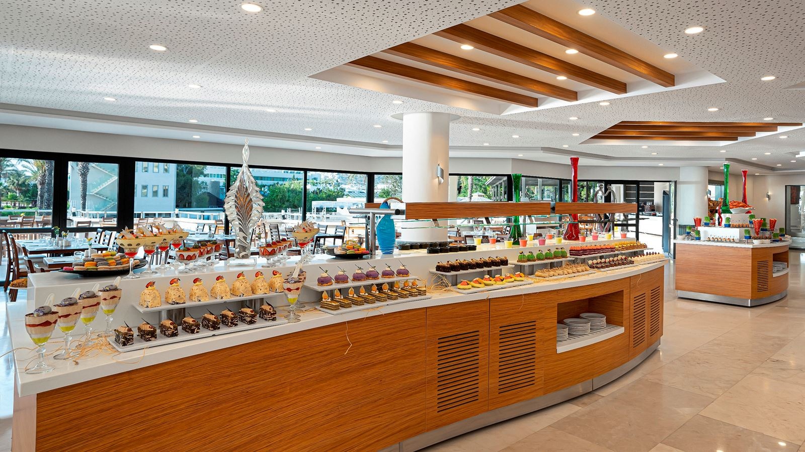 restaurants-main-restaurant