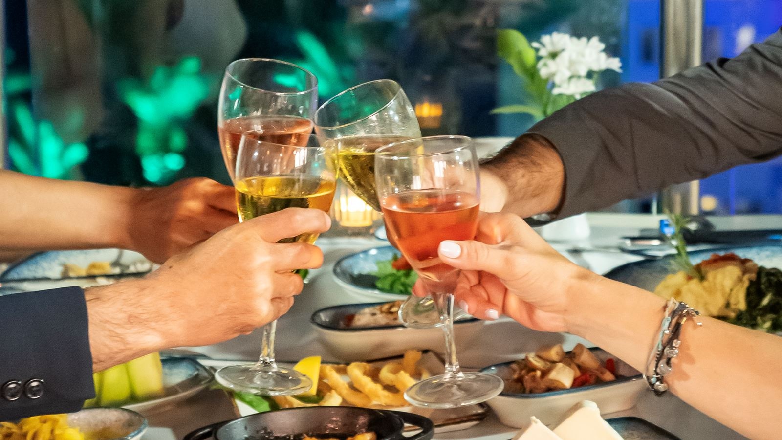 restaurants-luna-restaurant