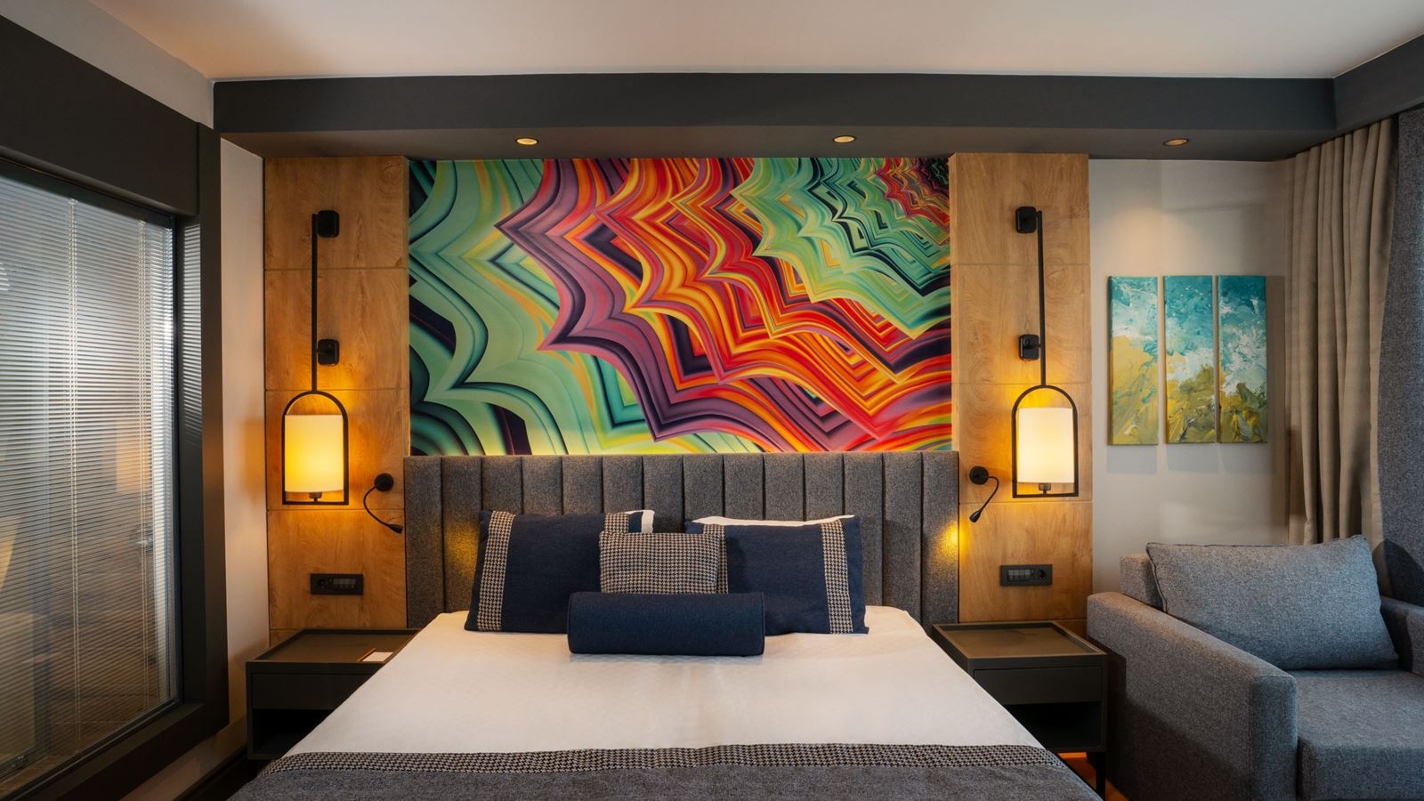 rooms-standard-side-sea-view-room