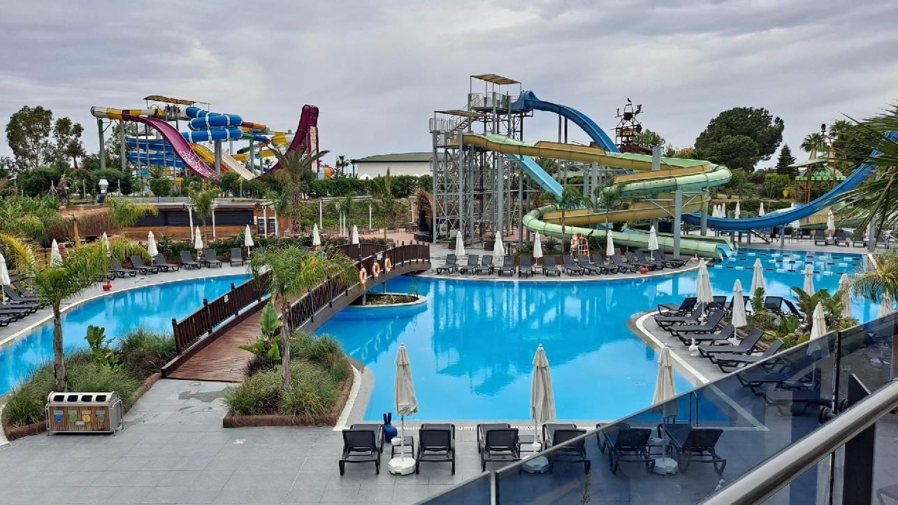 water-park-water-park