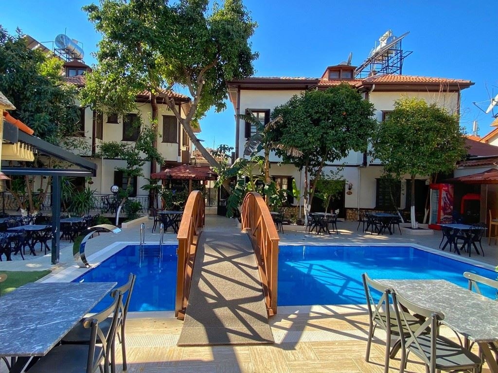 general-main-building