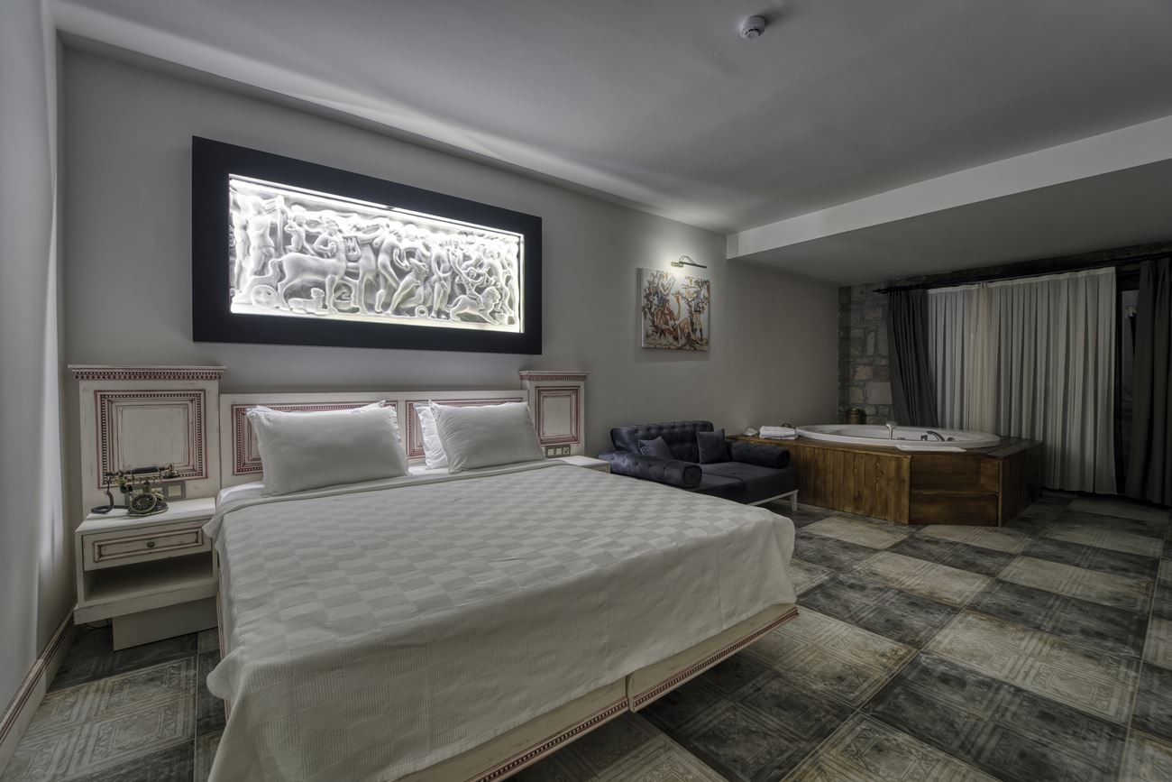 rooms-jakuzili-deluxe-oda