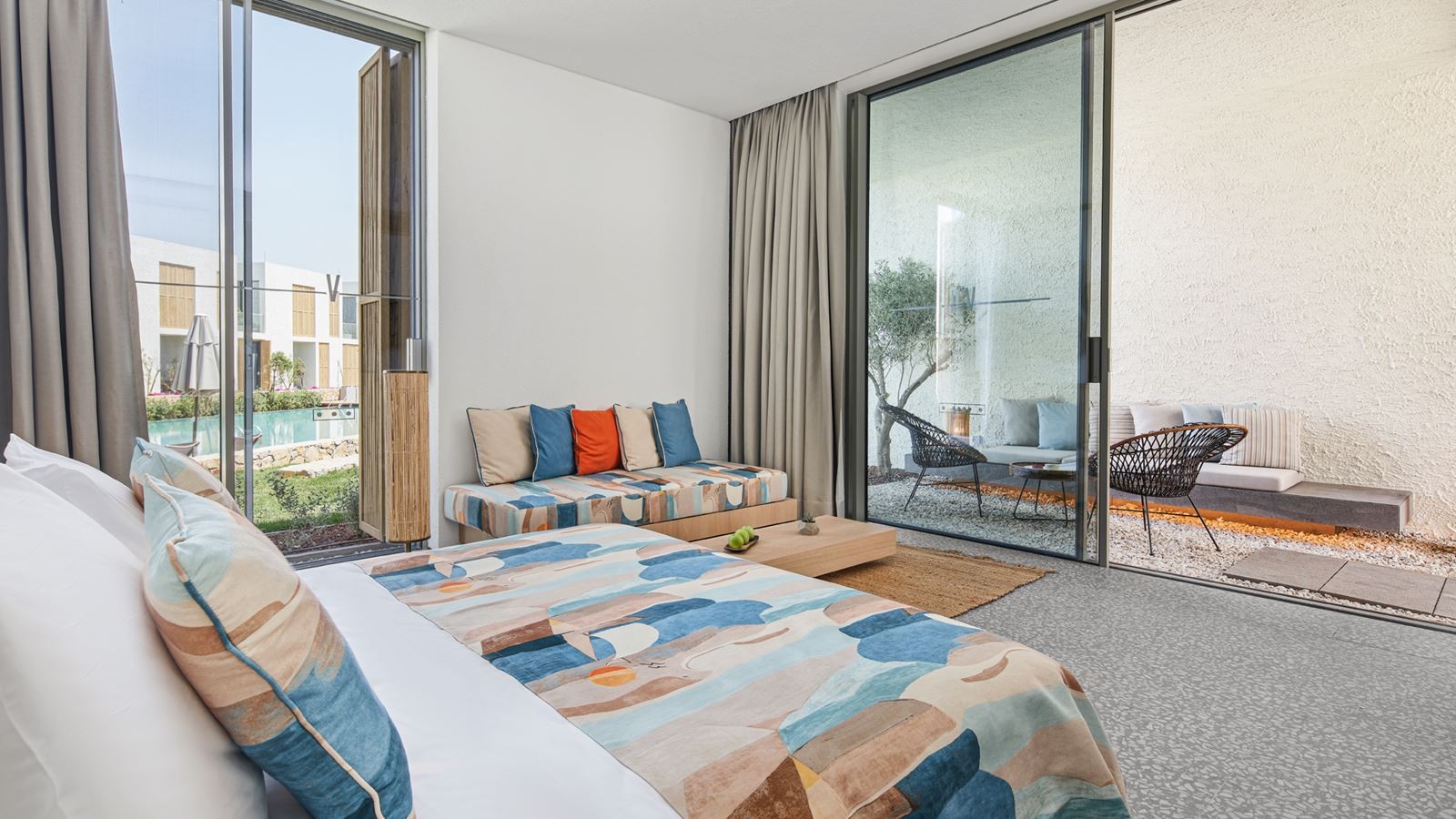 rooms-olive-superior