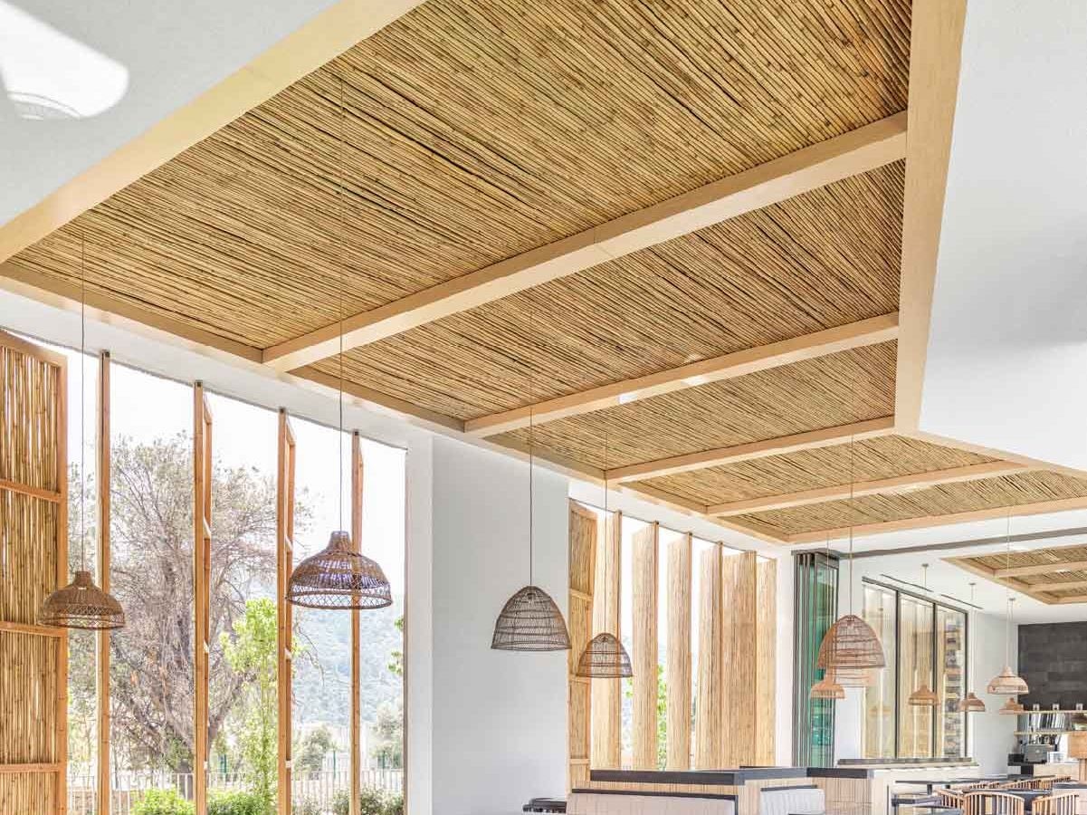 restaurants-private-deluxe-lagoon-restaurant-only-for-private-guests