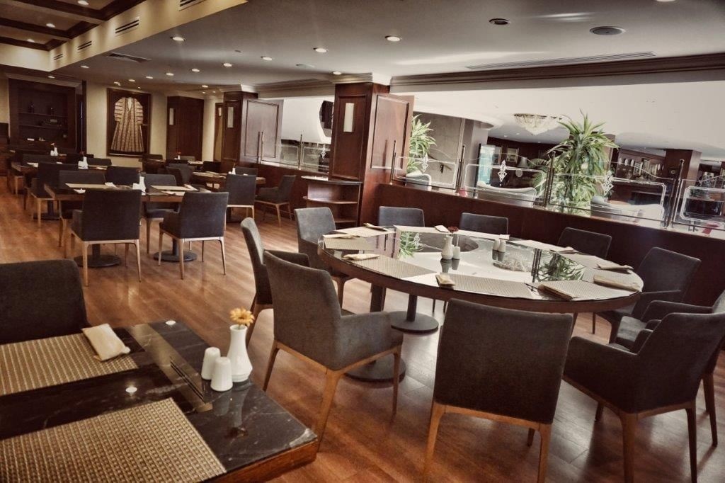 restaurants-revan-restaurant