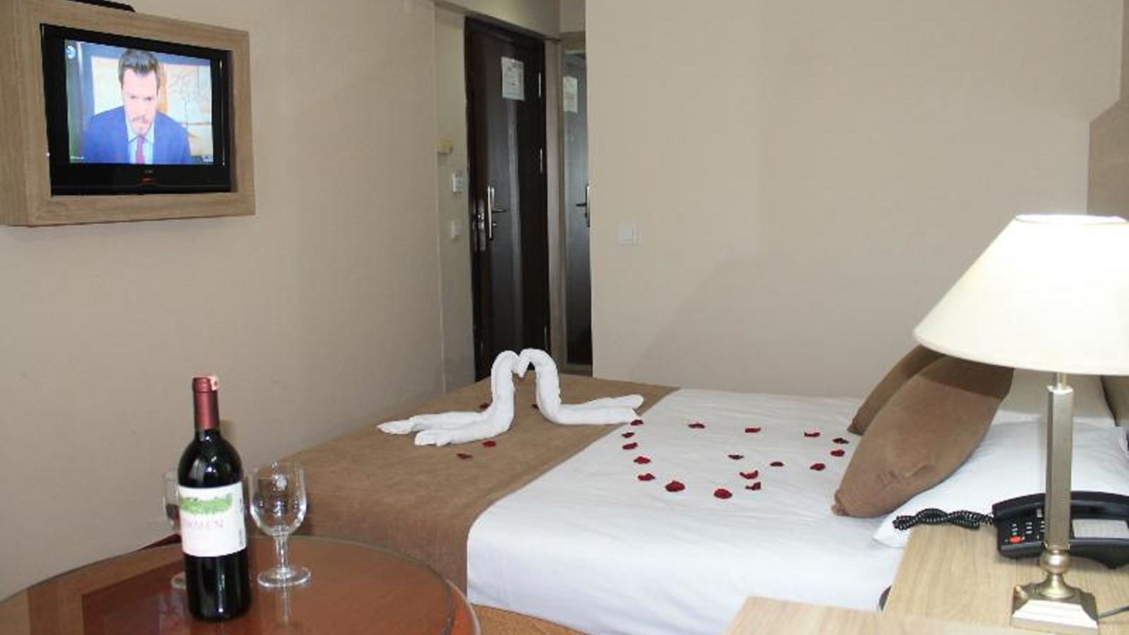 rooms-double-standard