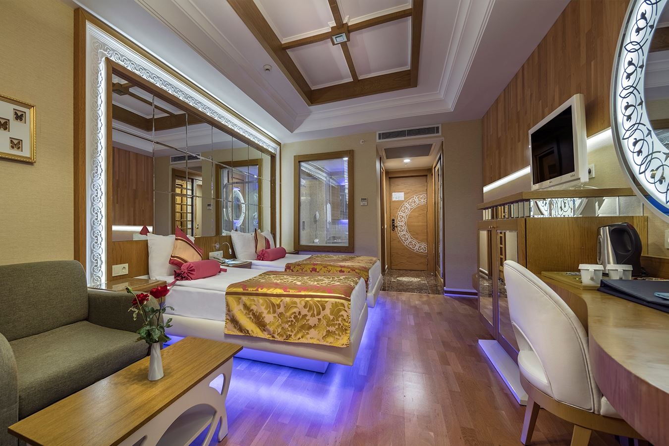 rooms-standard-room-land-view