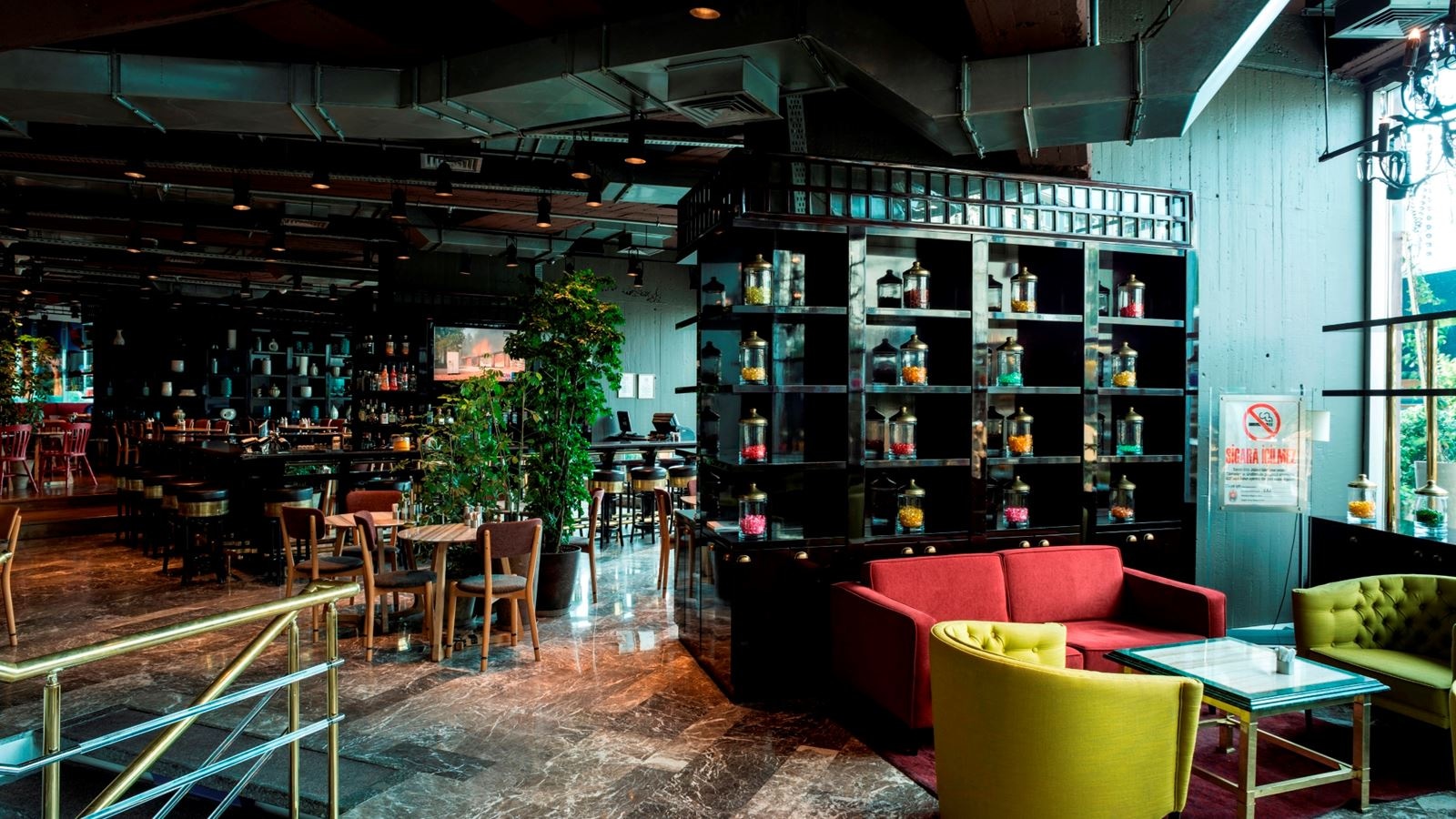 restaurants-the-marmara-cafe