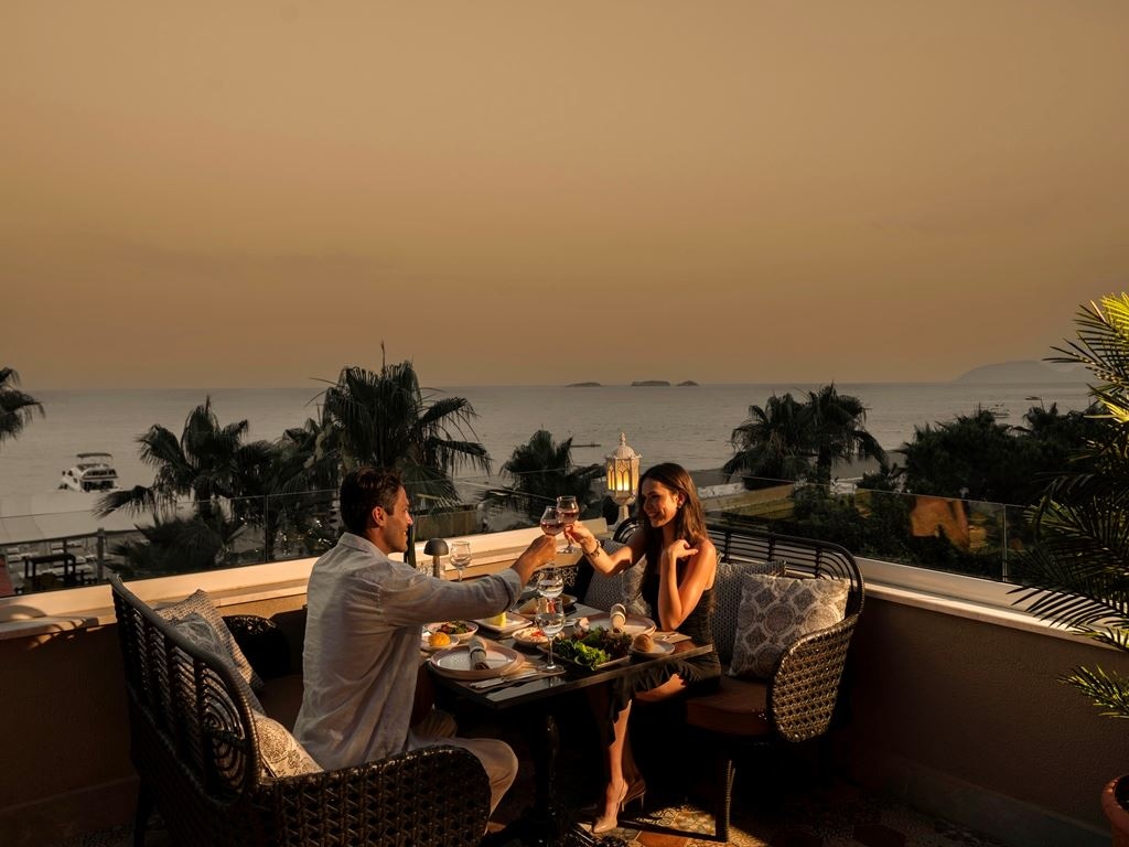 restaurants-gusto-restaurant