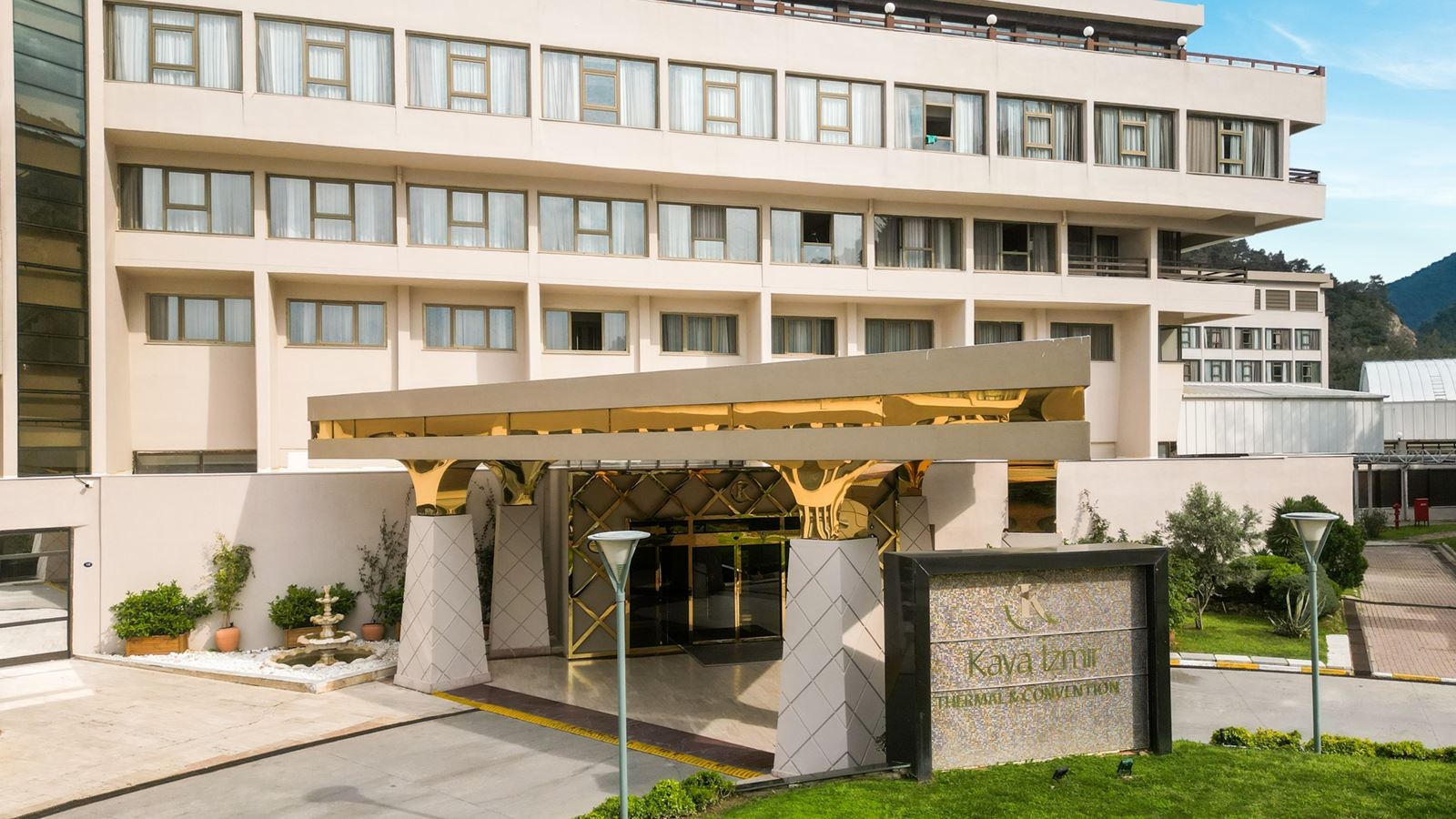 general-main-building