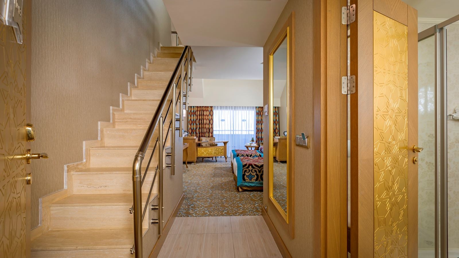 rooms-dublex-family-room