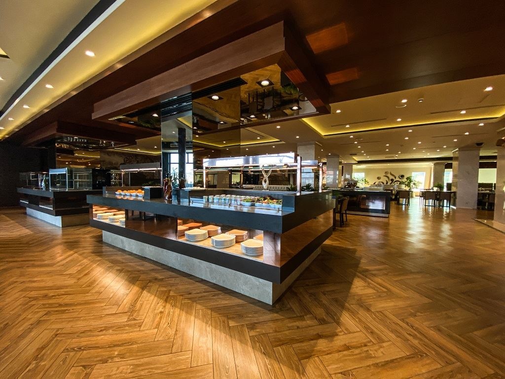 restaurants-ana-restaurant