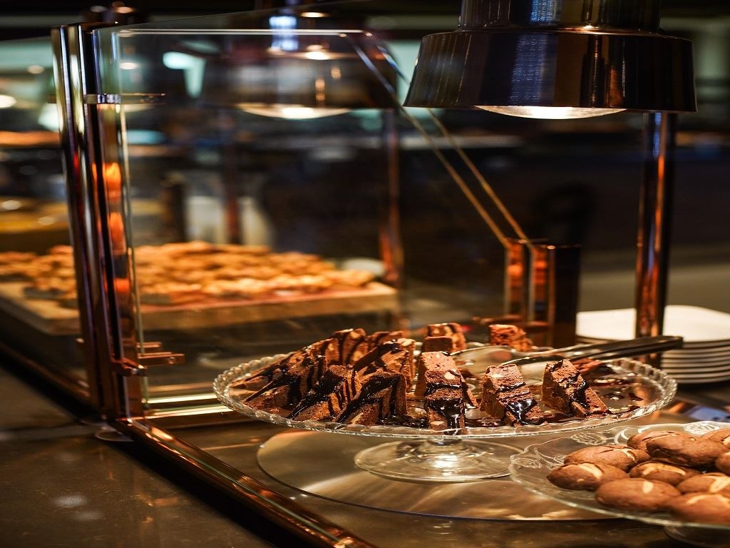 restaurants-ana-restaurant