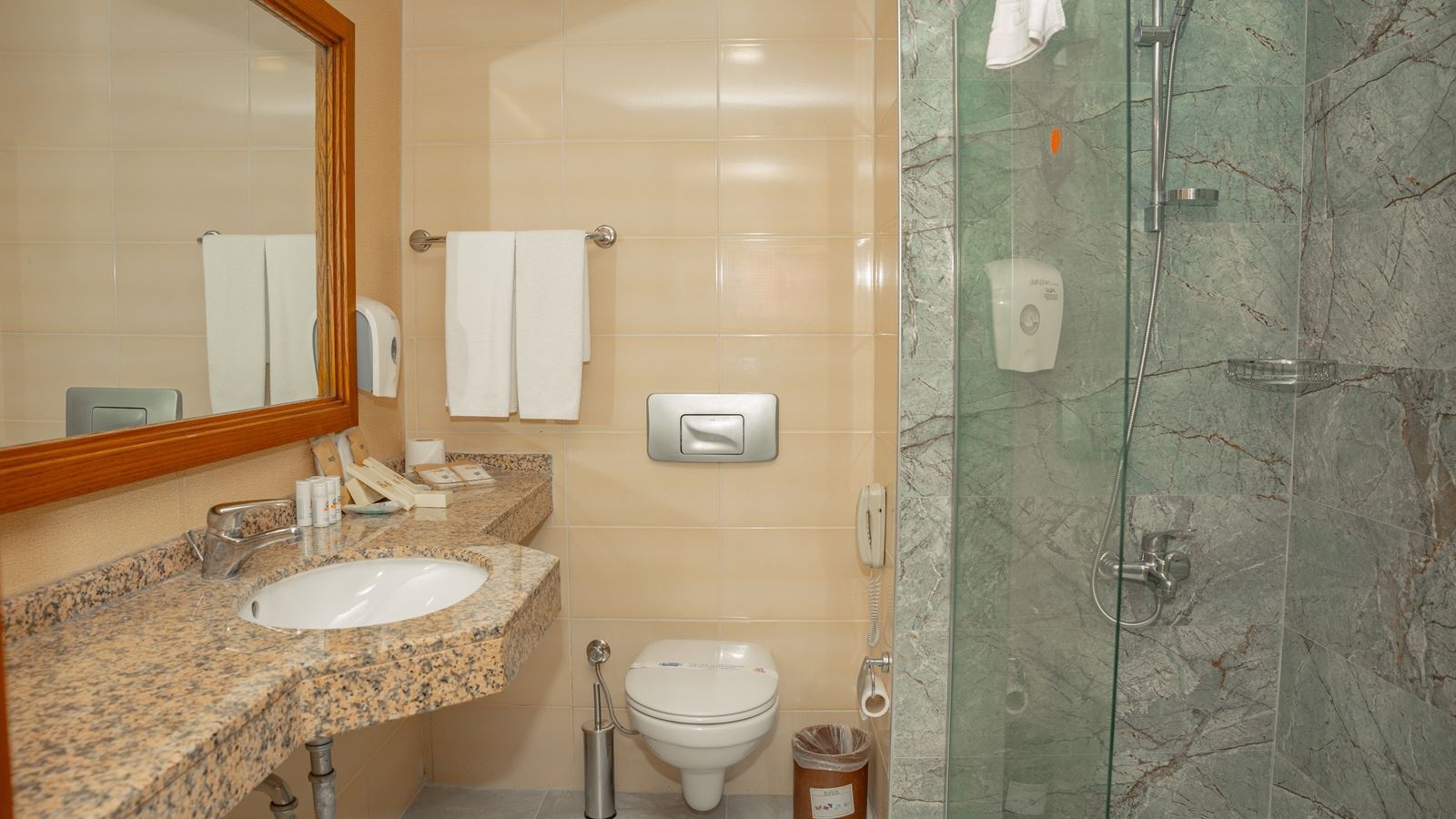 rooms-club-bunk-bed-room