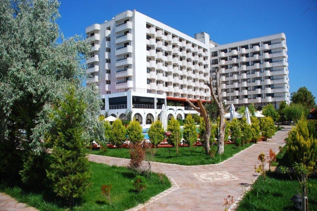 general-main-building