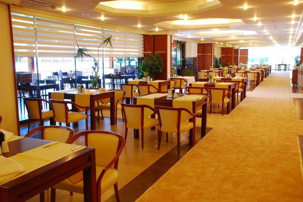 restaurants-main-restaurant