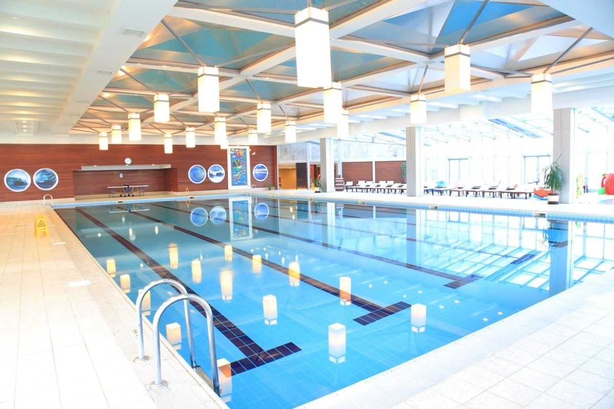 pools-indoor-pool