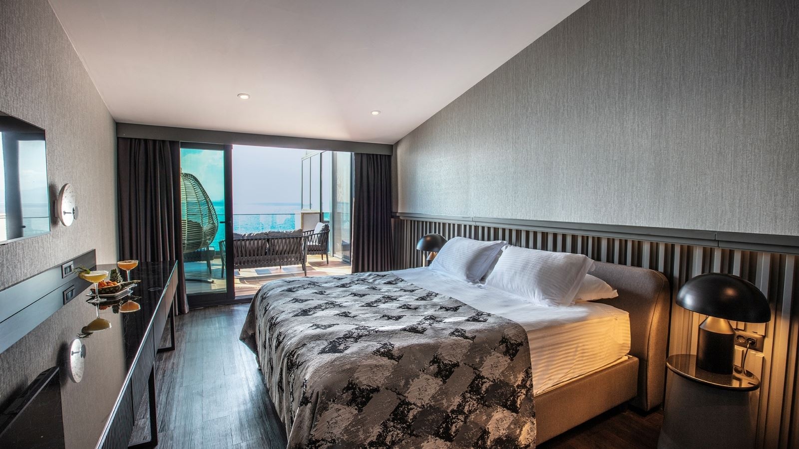 rooms-sapphire-suite