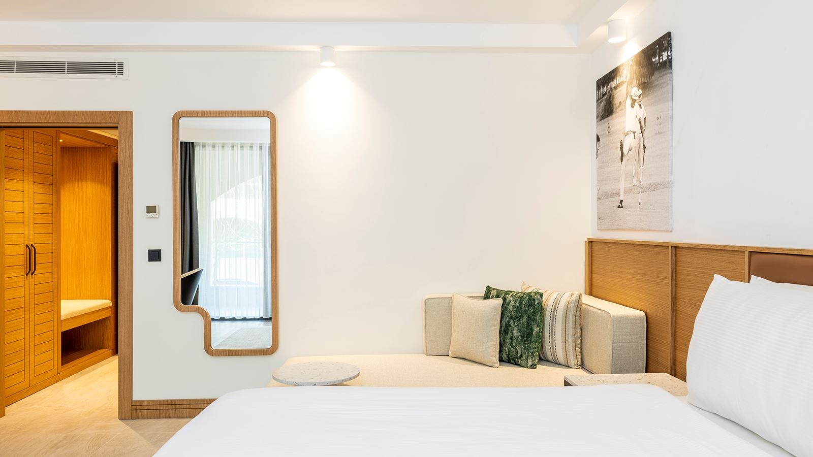 rooms-deluxe-junior-suite