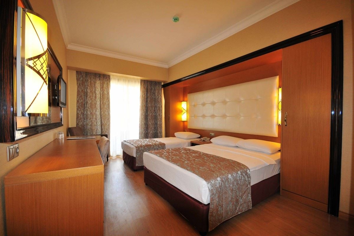 rooms-standrad-room-land-view