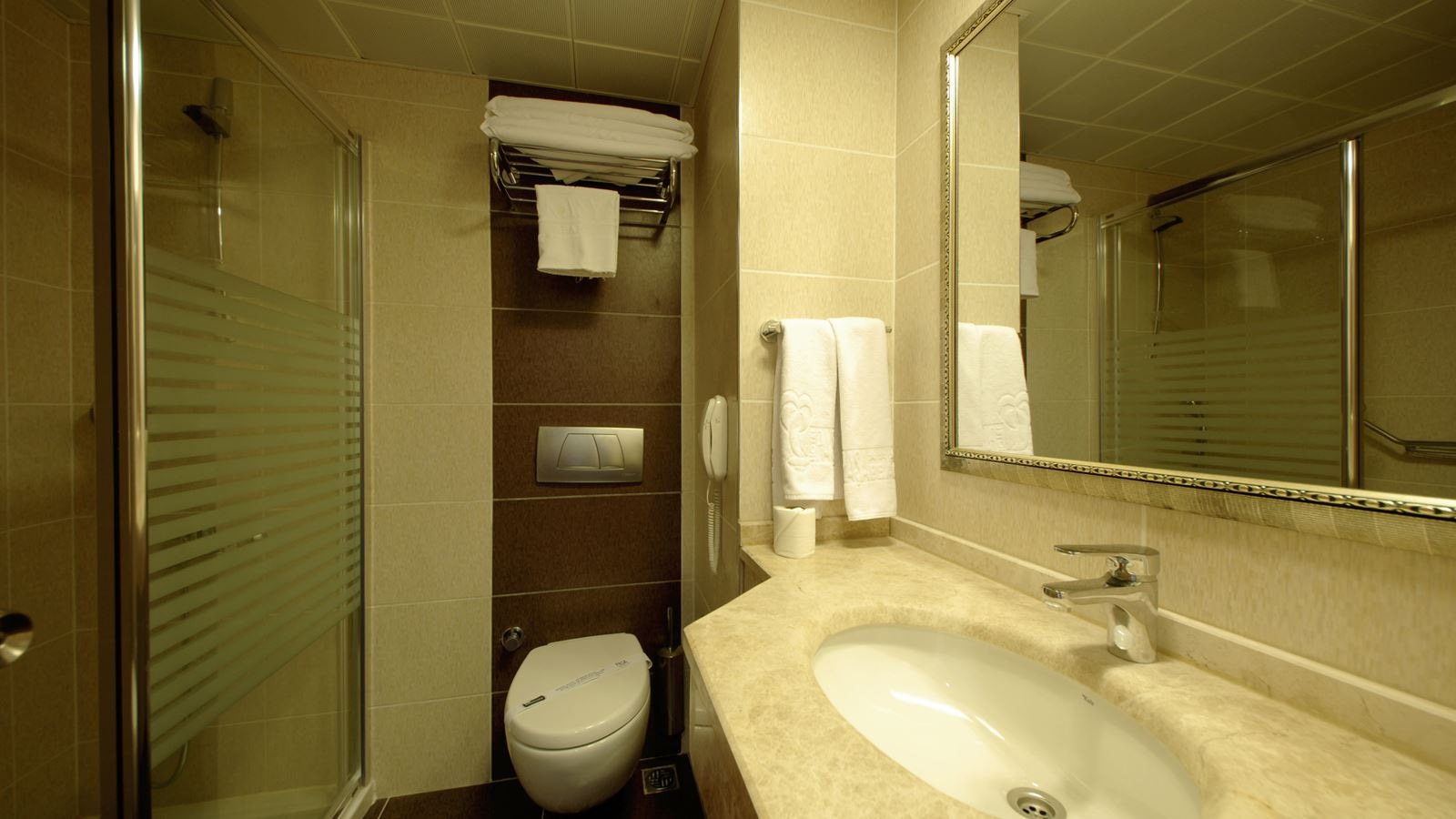 rooms-standard-room-side-sea-view