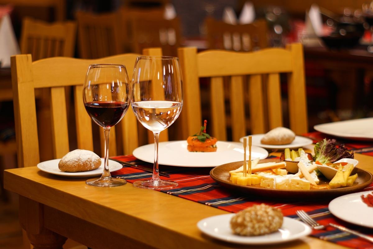 restaurants-raclette-a-la-carte-restaurant