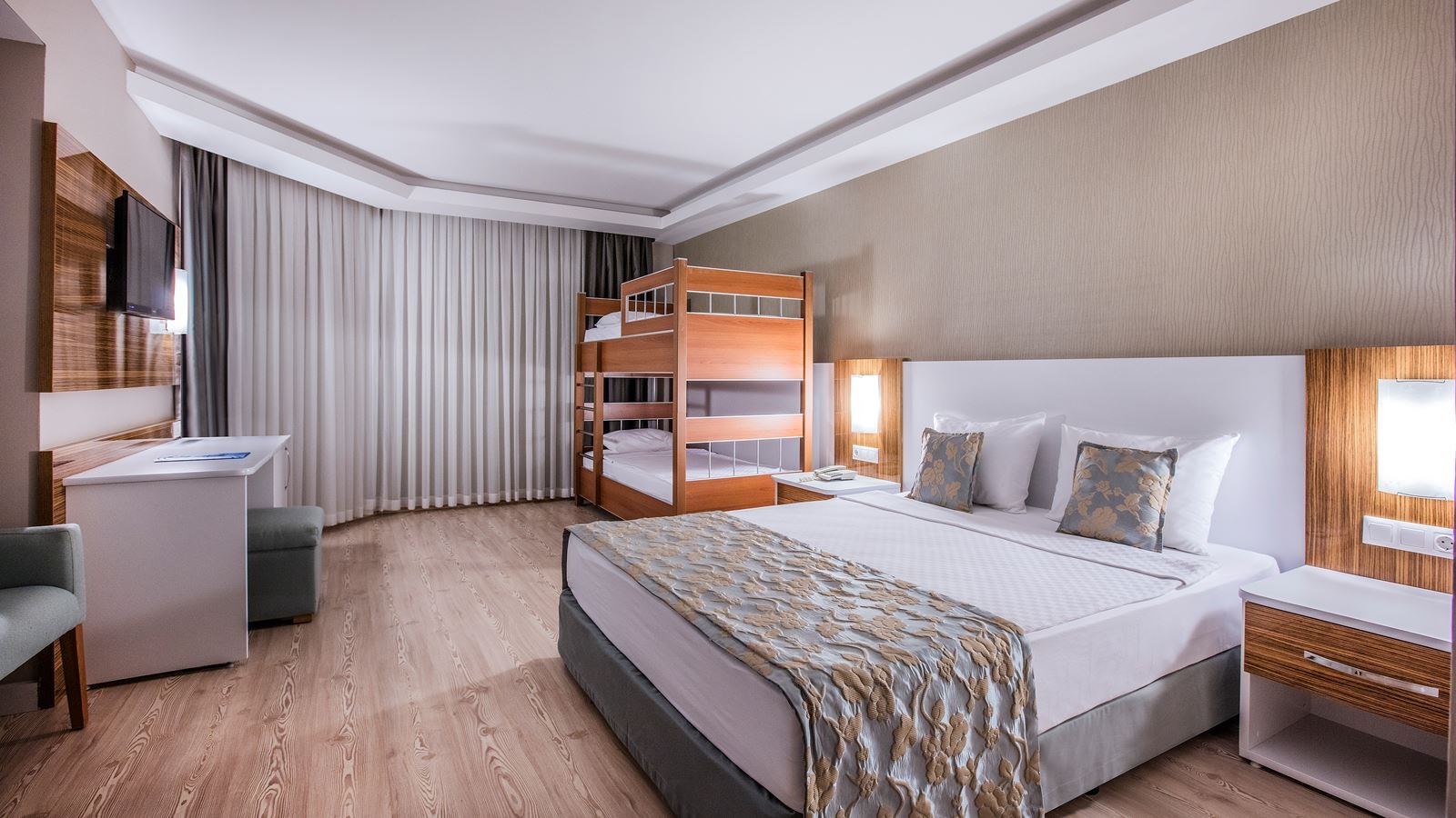 rooms-large-bunkbed-room