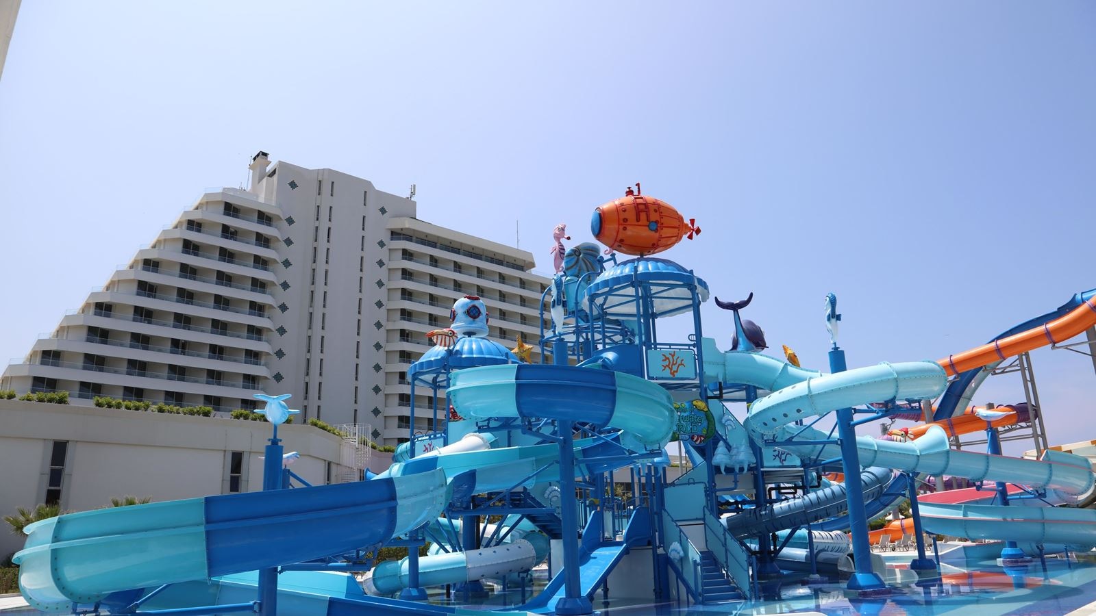 water-park-water-park
