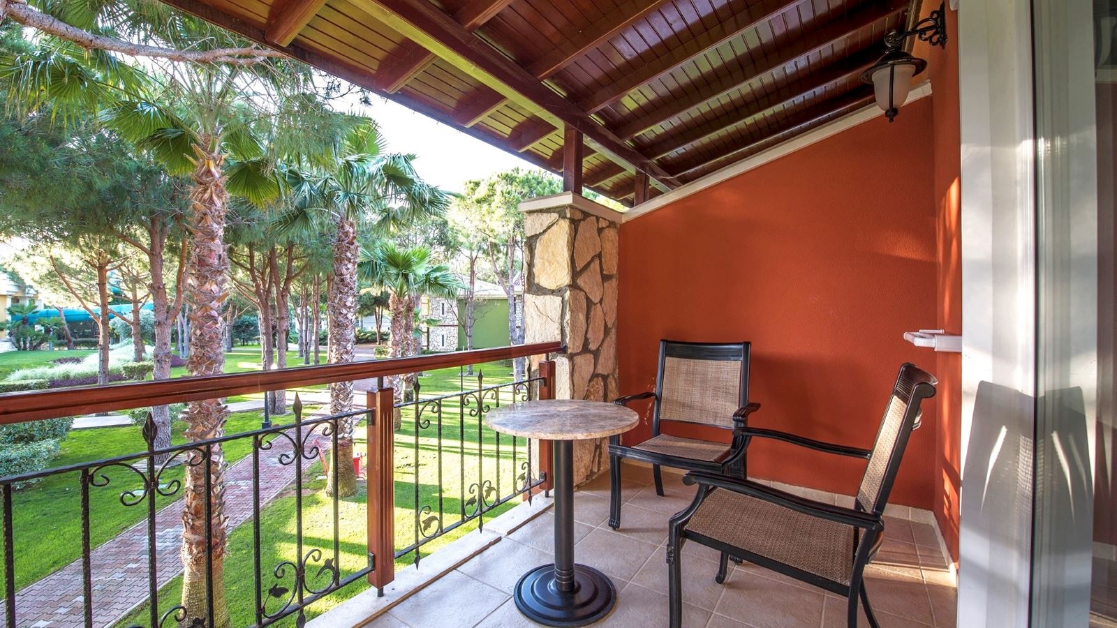 rooms-family-double-room-superior-village-connecting-door-fam2