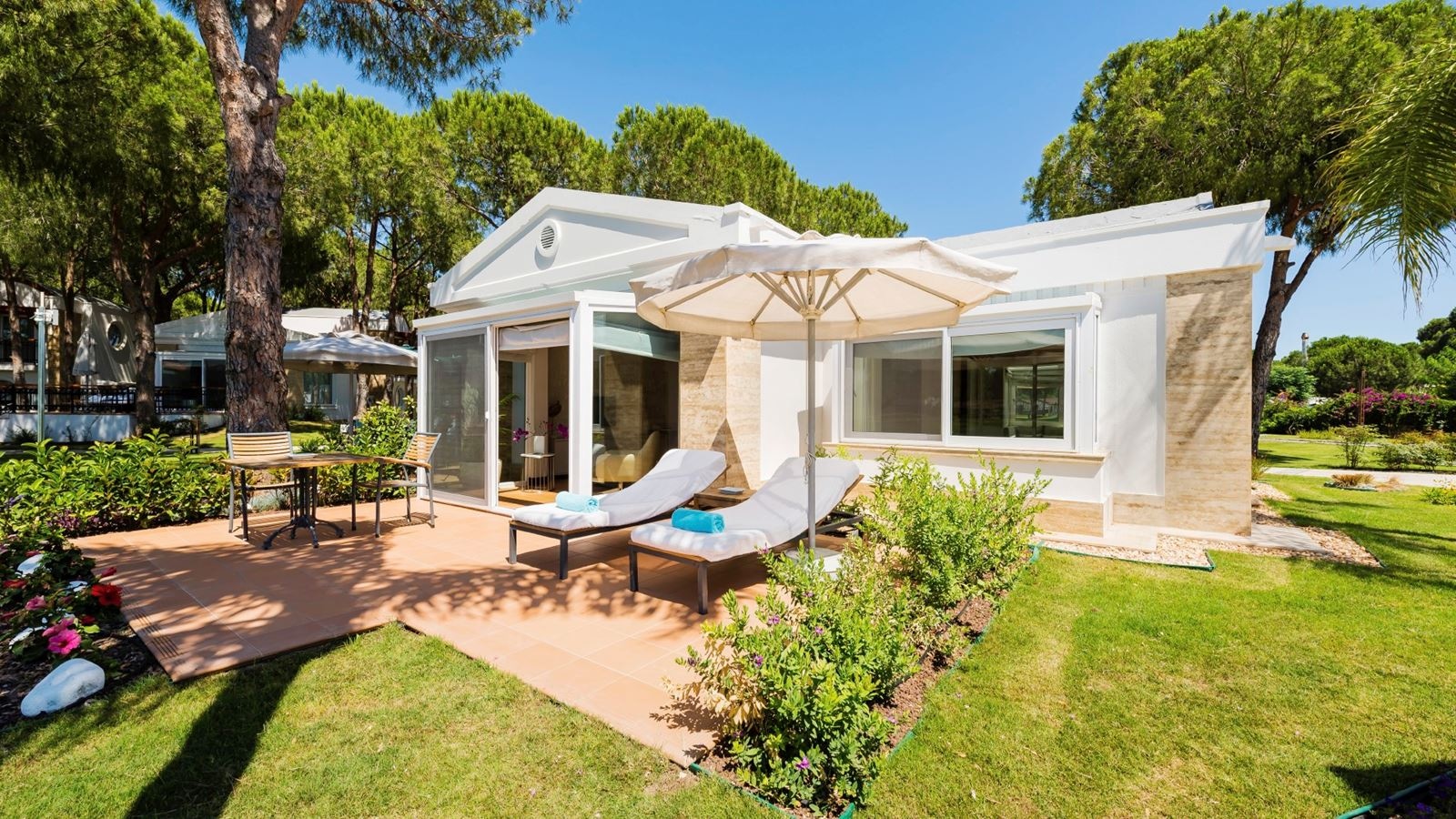 rooms-bungalow-classic-bun1