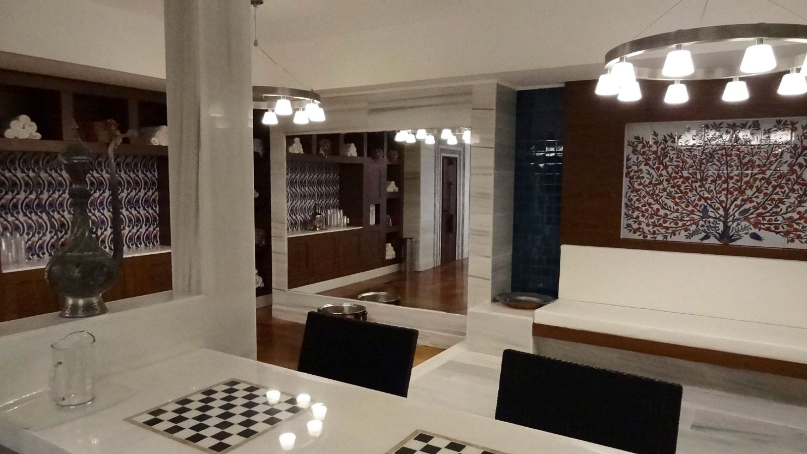 restaurants-restaurants