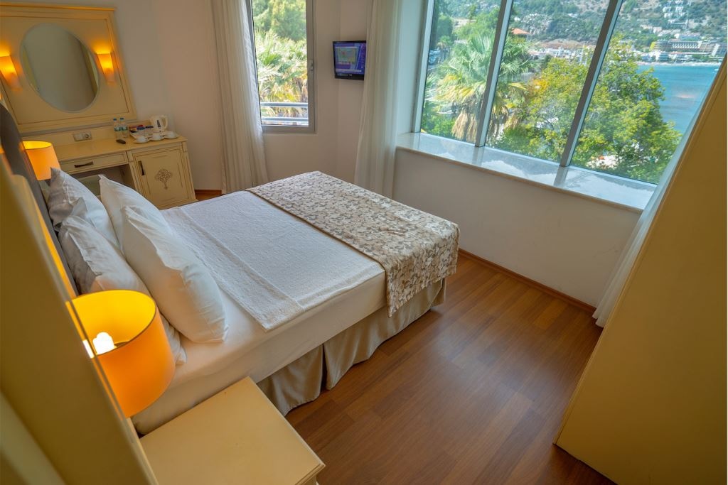 rooms-standart-side-seaview-room