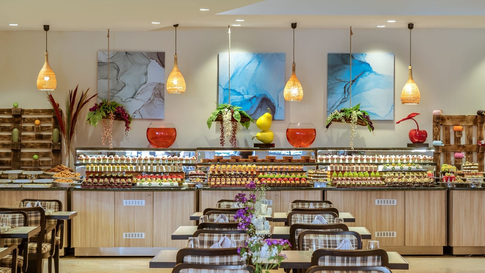 restaurants-main-restaurant