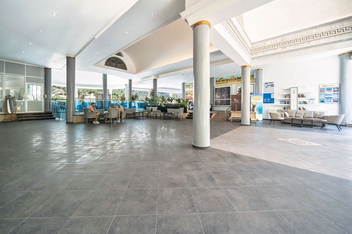 general-main-building