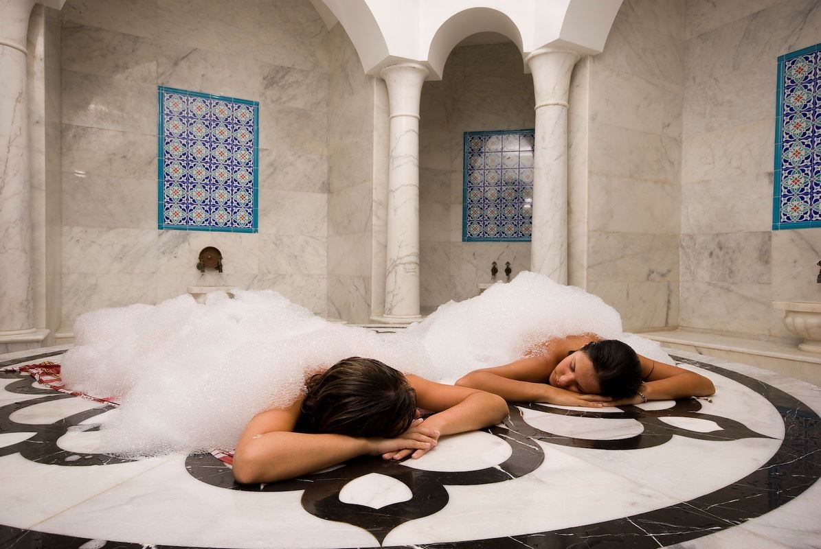 აუზები და SPA-ცენტრი - ჰამამი