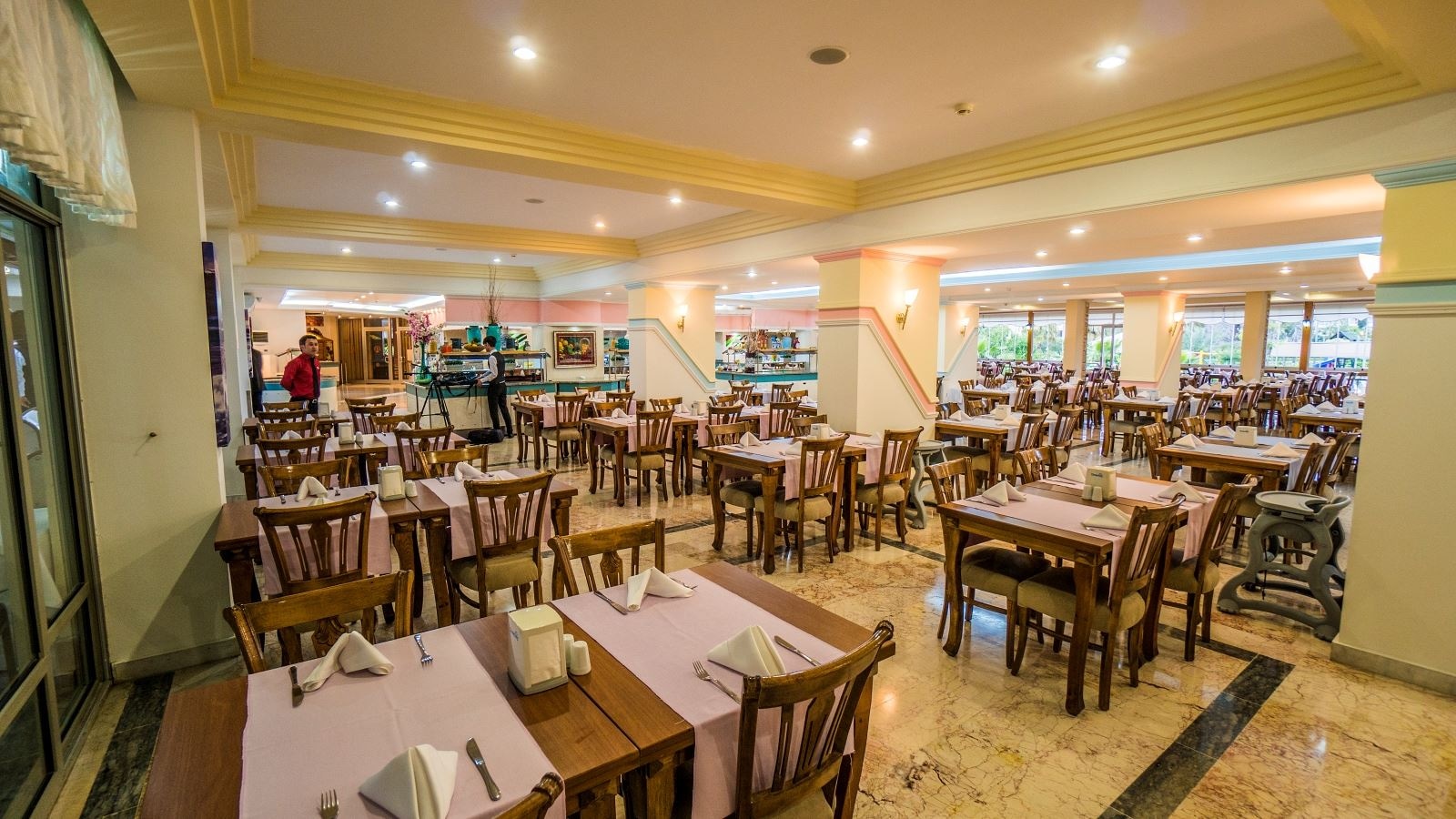 restaurants-main-restaurant