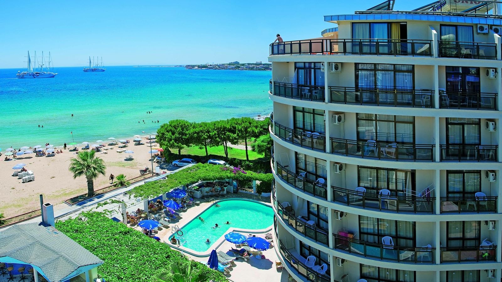 general-main-building