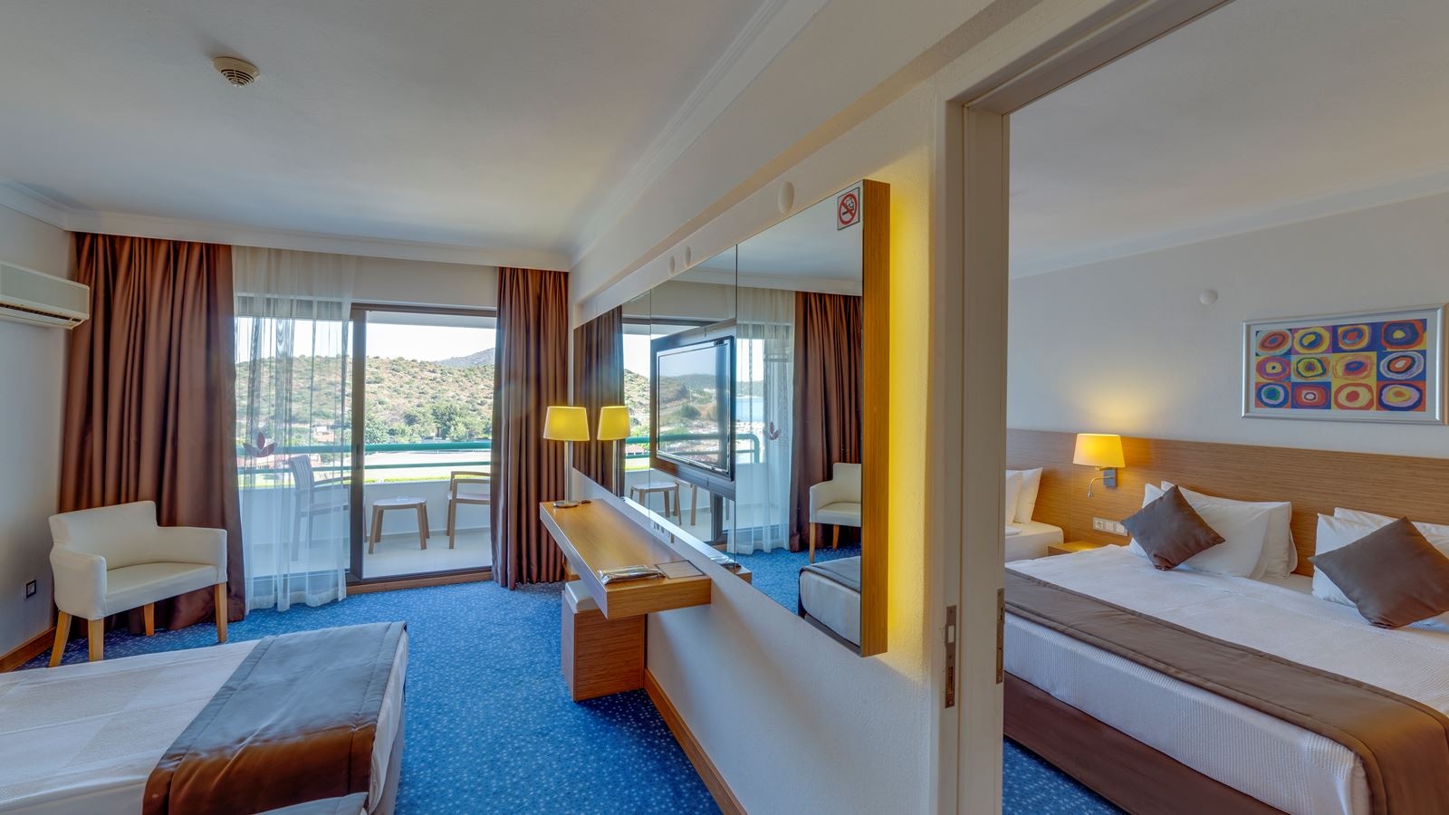 rooms-family-connecting-room