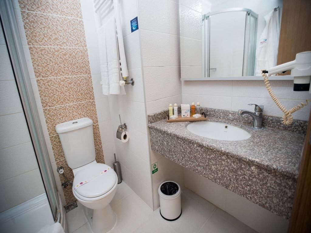 rooms-standart-balkonsuz-dusakabinli