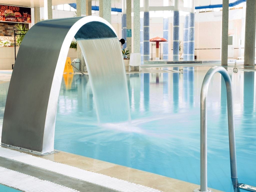 pools-indoor-pool